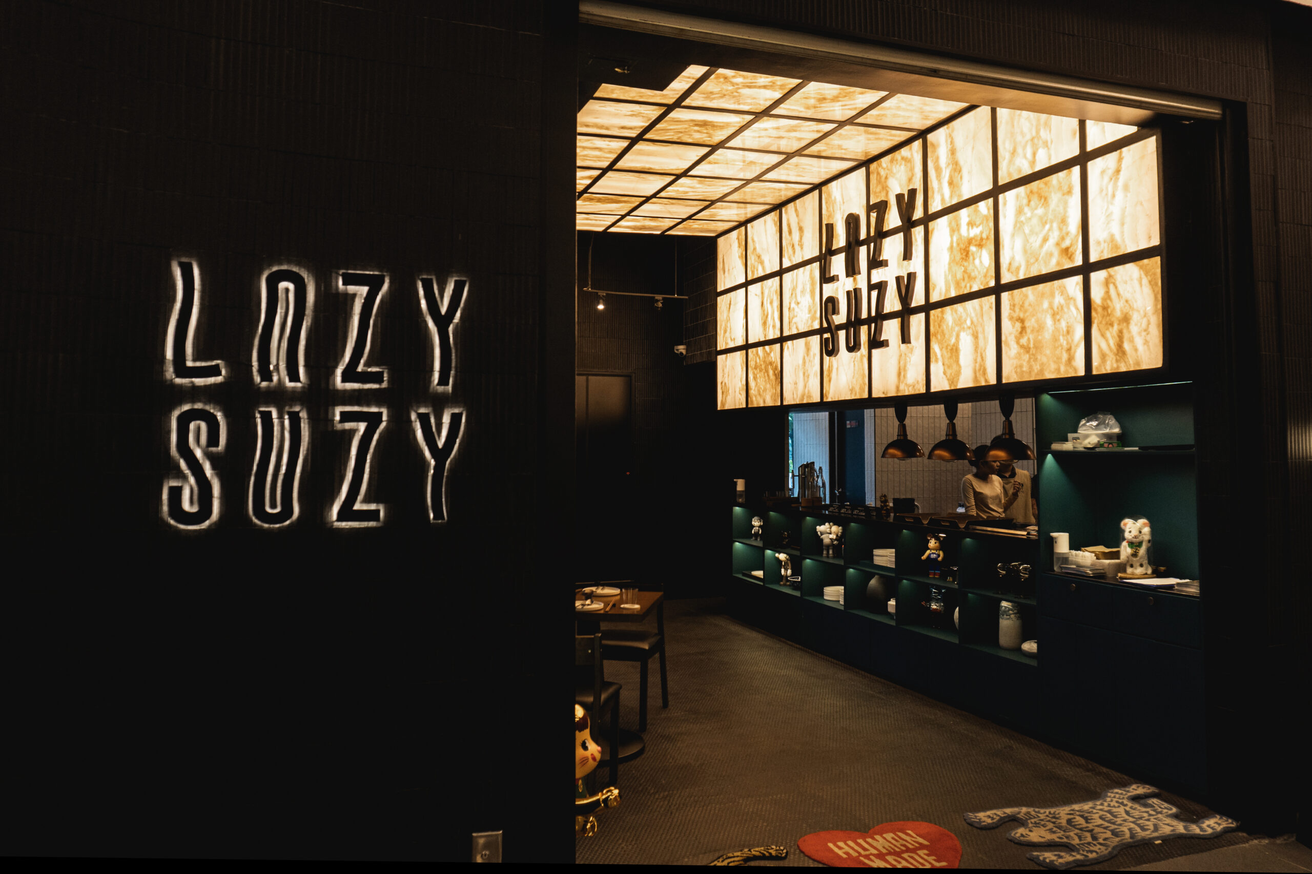 Lazy Suzy interior detail